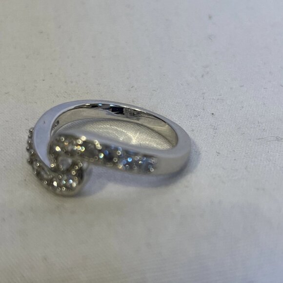 Size 5 Silver Tone Clear Stone Channel Swirl Pinky Ring Child Size Toe Ring - Picture 9 of 12
